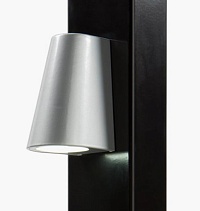 Купить Элегантное LED-освещение Locinox (Бельгия) TRICONE для ворот, цвета zilver и 9005 (черный) в Морозовске